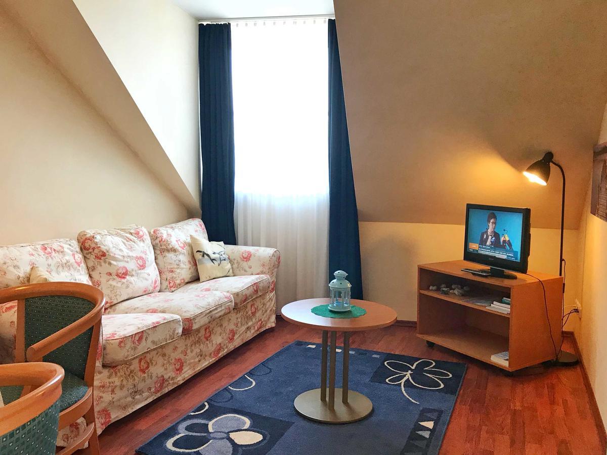 Hafenresidenz - Ferienwohnung 17 "Zugvogel" Wiek auf Ruegen Ngoại thất bức ảnh
